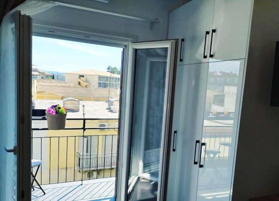 Chrysa'S Cozy Lägenhet Corfu  Exteriör bild